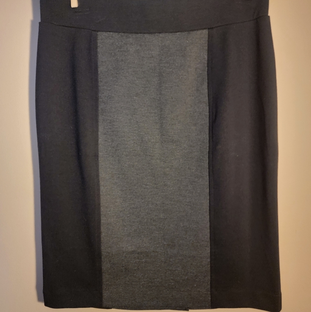 Nicole Miller Black and Grey Pencil Skirt Size M